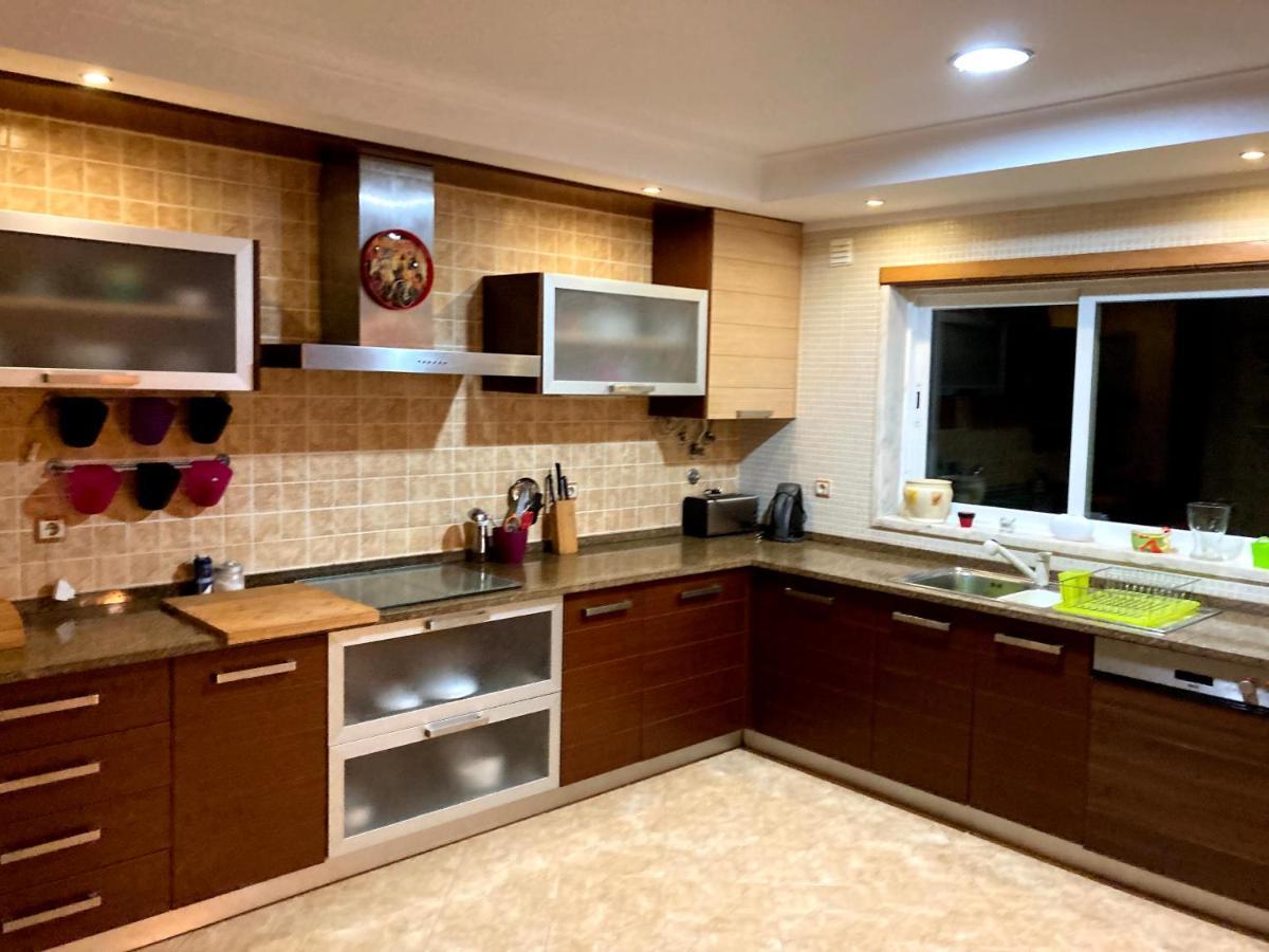 A Family House In Santa Cruz, Torres Vedras Βίλα Silveira  Εξωτερικό φωτογραφία
